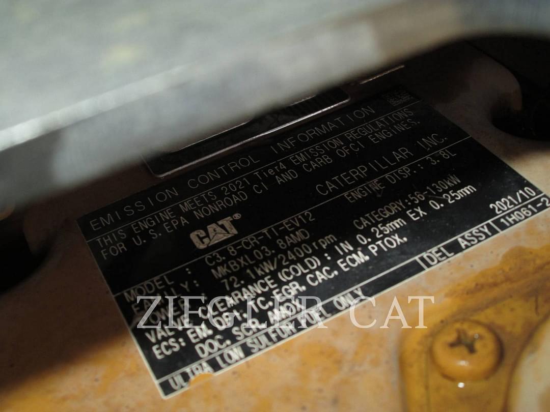 Image of Caterpillar 299D3 Primary image
