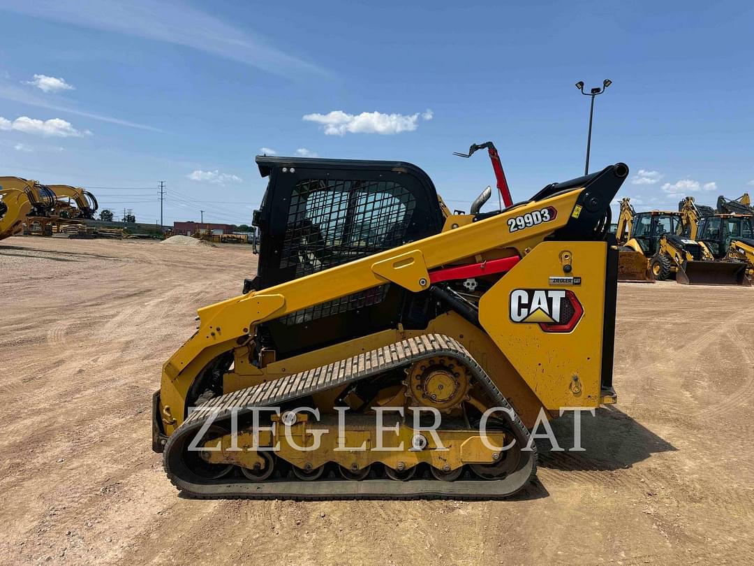 Image of Caterpillar 299D3 Primary image