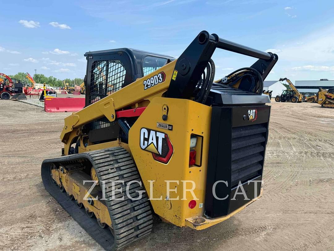 Image of Caterpillar 299D3 Primary image