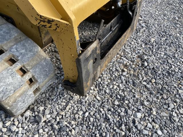 Image of Caterpillar 299D3XE equipment image 4