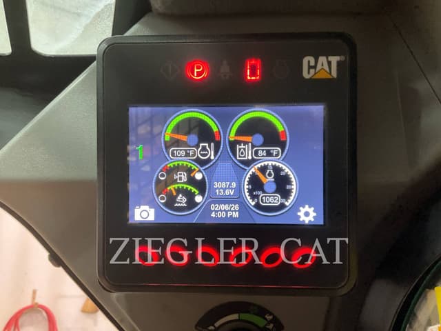 Image of Caterpillar 299D3XE equipment image 4