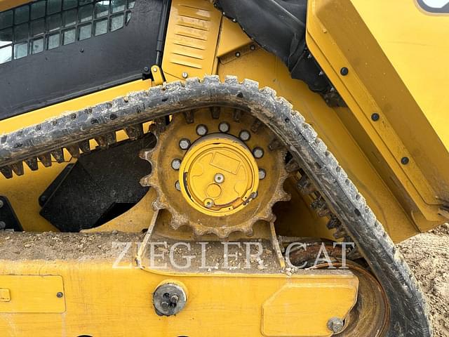 Image of Caterpillar 299D3XE equipment image 3