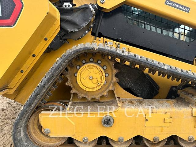 Image of Caterpillar 299D3XE equipment image 2