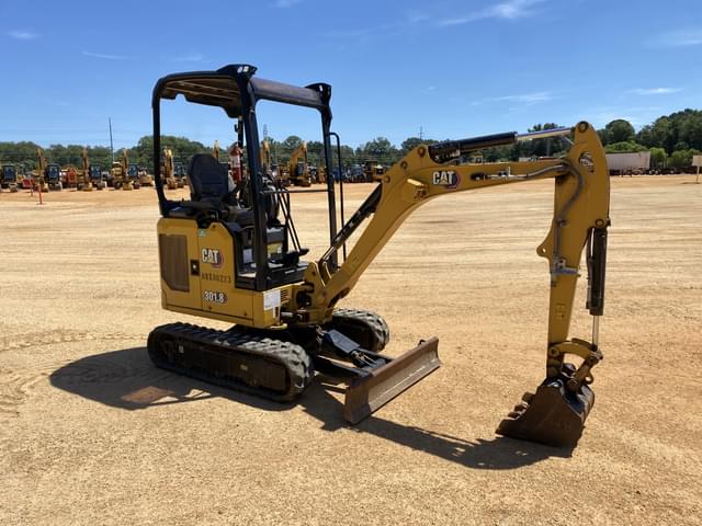 Image of Caterpillar 301.8 equipment image 3