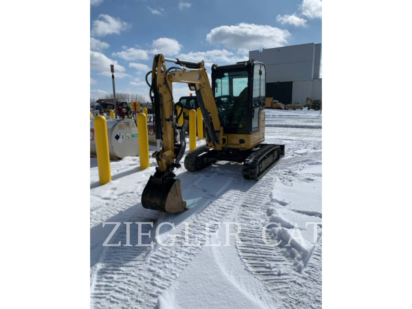 2022 Caterpillar 302.7 Equipment Image0