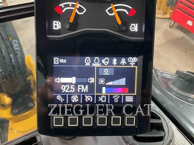Image of Caterpillar 303CR equipment image 4