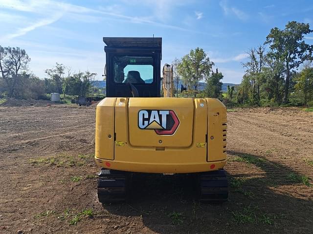 Image of Caterpillar 305.5E2 equipment image 4