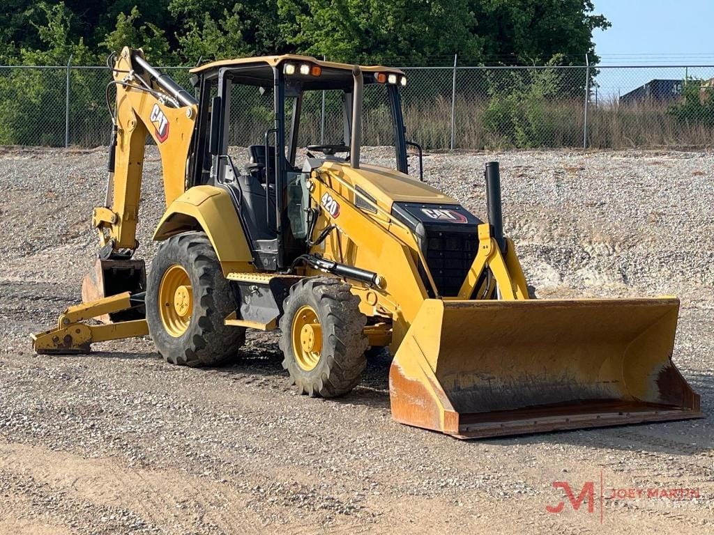 2022 Caterpillar 420 Equipment Image0