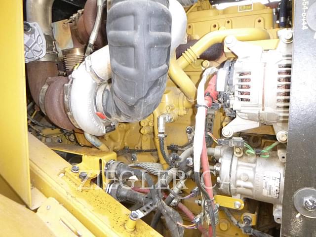 Image of Caterpillar 950M equipment image 3