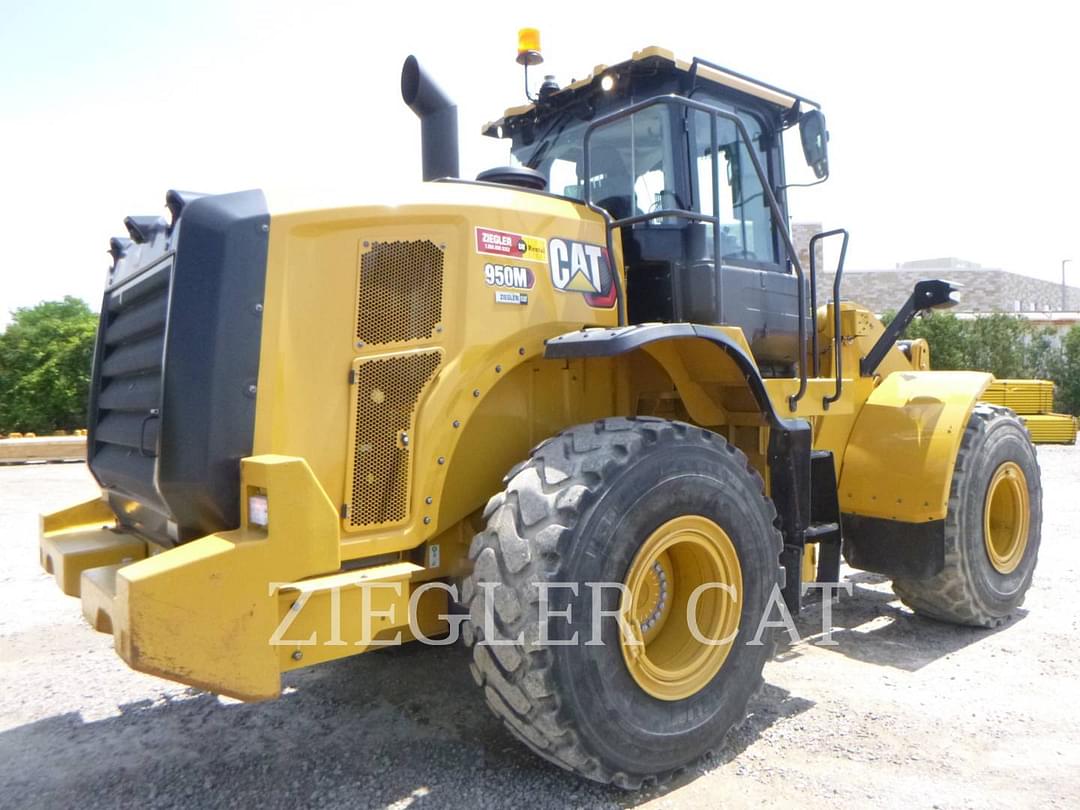 Image of Caterpillar 950M Primary image