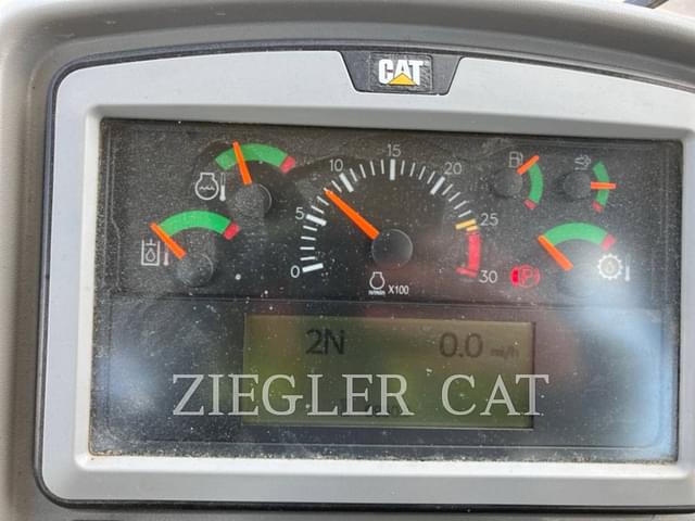Image of Caterpillar 950M equipment image 4