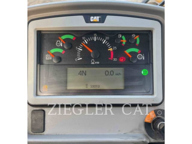 Image of Caterpillar 972M equipment image 4