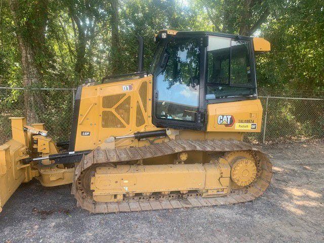 Main image Caterpillar D1