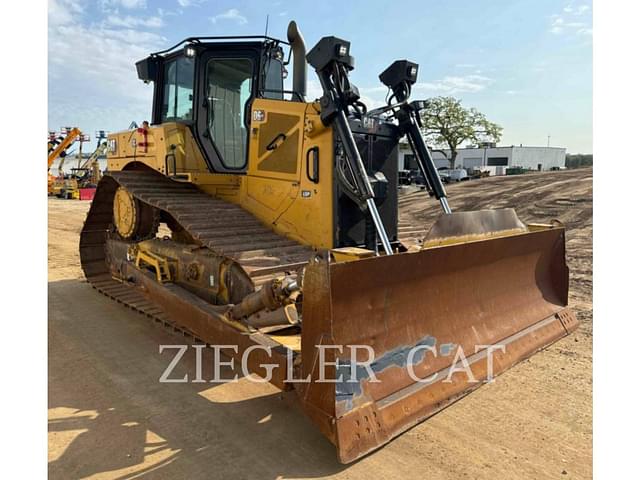 Image of Caterpillar D6XE LGP equipment image 3
