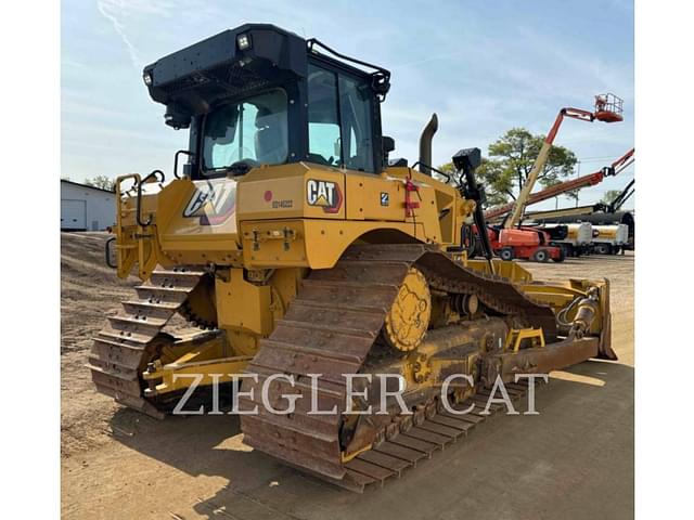 Image of Caterpillar D6XE LGP equipment image 2