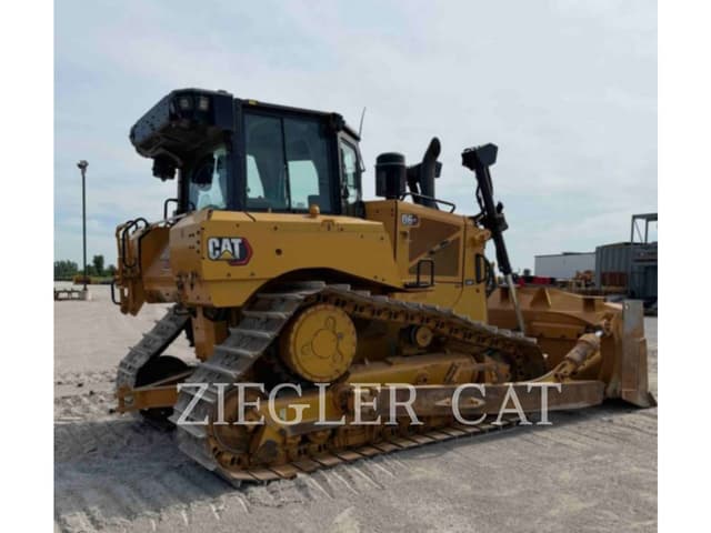 Image of Caterpillar D6XE LGP equipment image 2