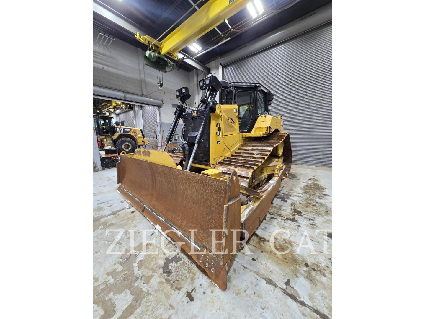 2022 Caterpillar D6LGP Equipment Image0