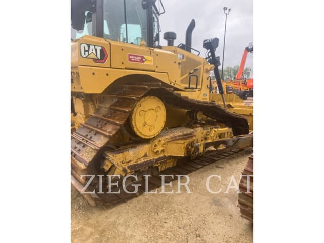 Image of Caterpillar D6LGP equipment image 2