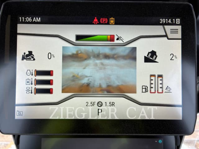 Image of Caterpillar D6LGP equipment image 4