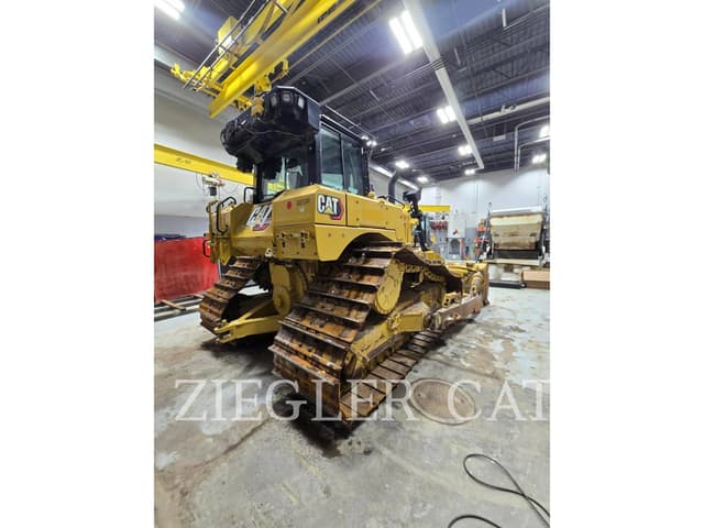 Image of Caterpillar D6LGP equipment image 2