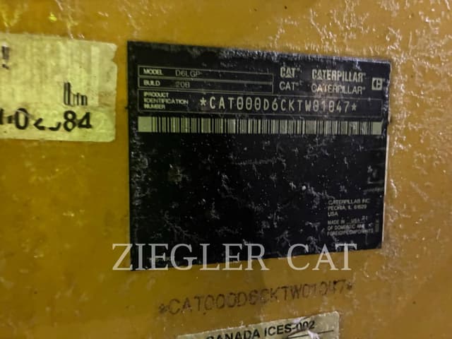 Image of Caterpillar D6LGP equipment image 4