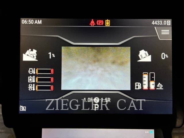 Image of Caterpillar D6LGP equipment image 3