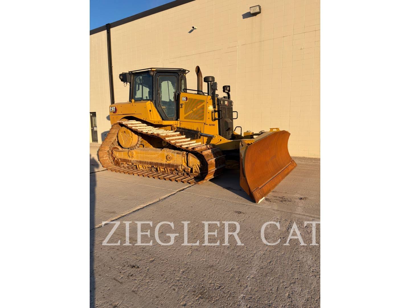 Main image Caterpillar D6LGP