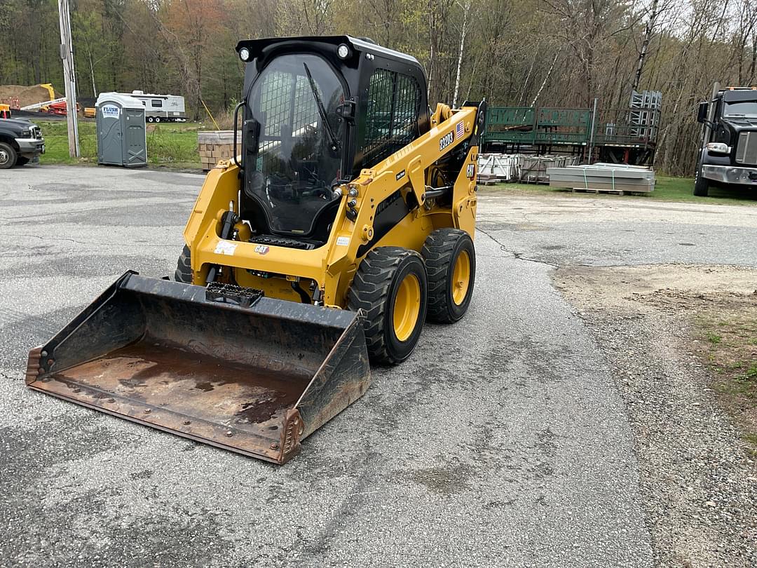 Image of Caterpillar 232D3 Primary image