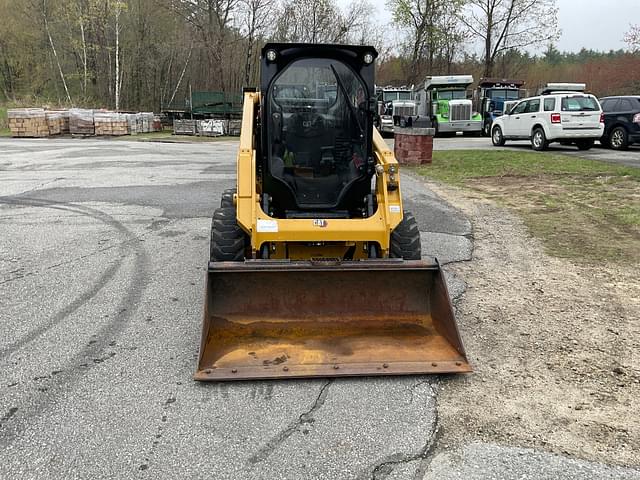 Image of Caterpillar 232D3 equipment image 1
