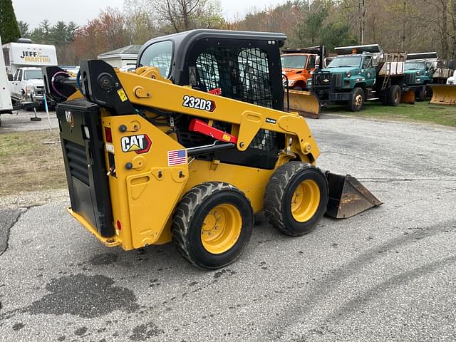 Image of Caterpillar 232D3 equipment image 4