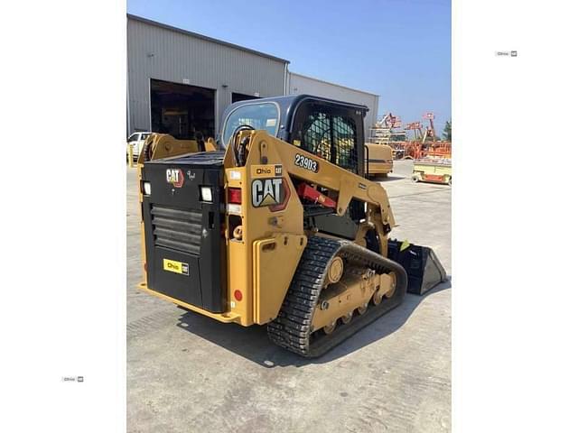 Image of Caterpillar 239D3 equipment image 2