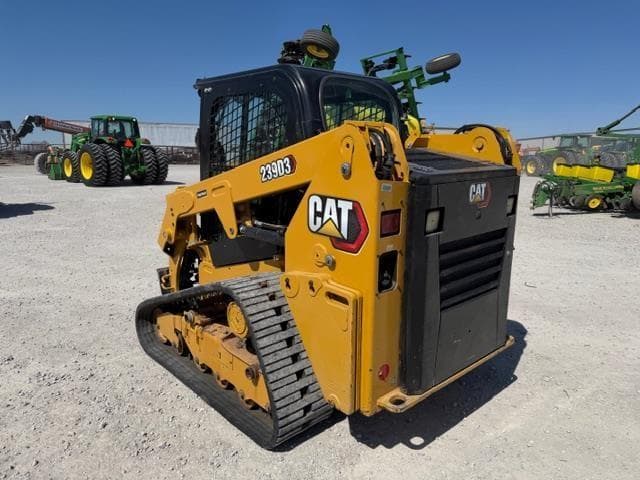 Image of Caterpillar 239D3 equipment image 2