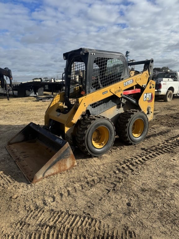 Main image Caterpillar 242D3