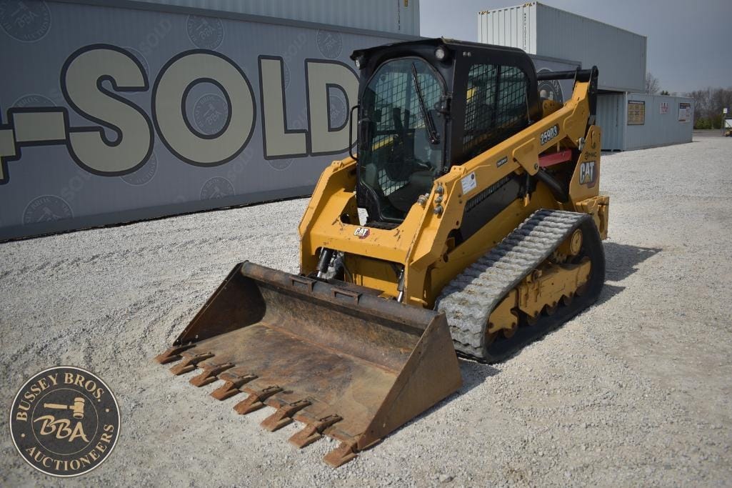 2022 Caterpillar 259D3 Equipment Image0