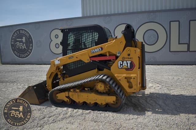 Image of Caterpillar 259D3 equipment image 4