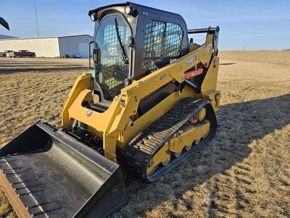 Image of Caterpillar 259D3 Primary image