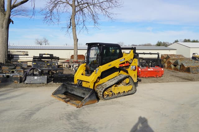 Image of Caterpillar 259D3 equipment image 3