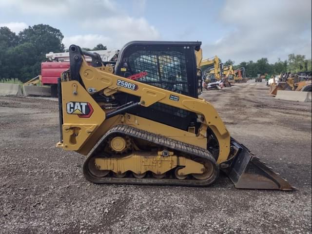 Image of Caterpillar 259D3 equipment image 2