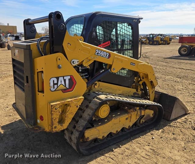 Image of Caterpillar 259D3 equipment image 4