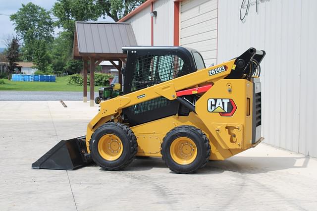 Image of Caterpillar 262D3 equipment image 2