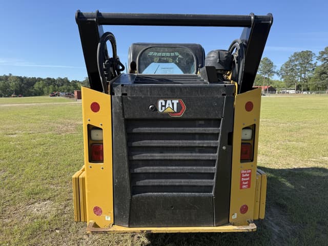 Image of Caterpillar 262D3 equipment image 3