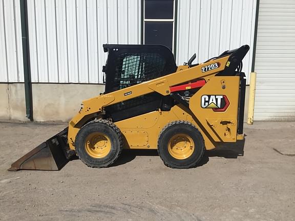 Image of Caterpillar 272D3 equipment image 3