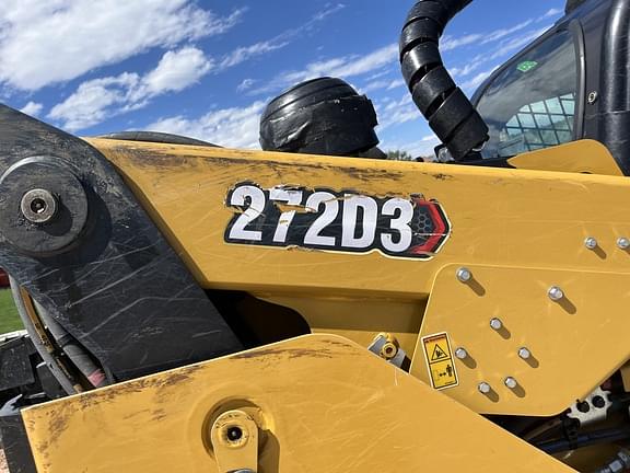 Image of Caterpillar 272D3 equipment image 4