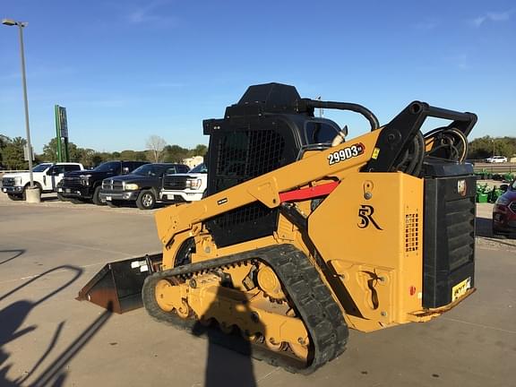 Image of Caterpillar 299D2 XHP equipment image 2