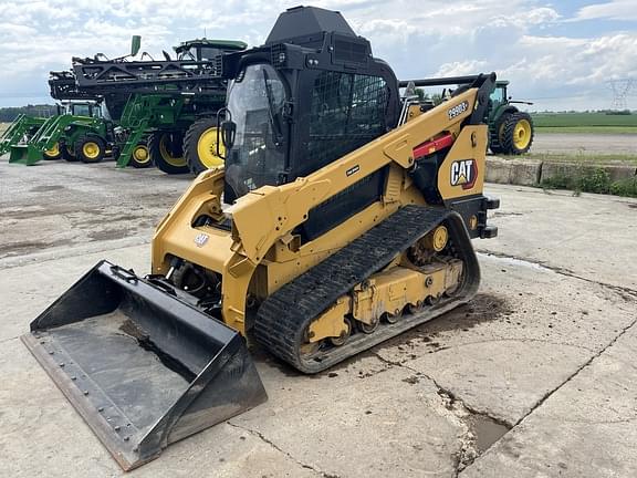 Image of Caterpillar 299D3XE equipment image 2