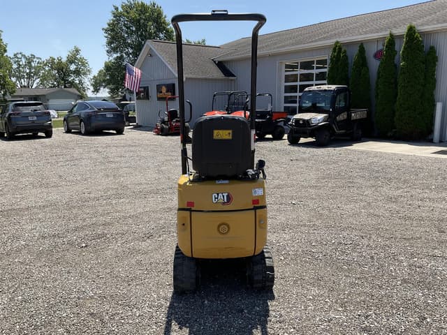 Image of Caterpillar 300.9D equipment image 3