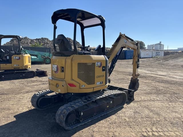 Image of Caterpillar 302.7CR equipment image 2