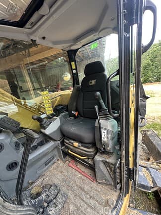 Image of Caterpillar 307.5 equipment image 4