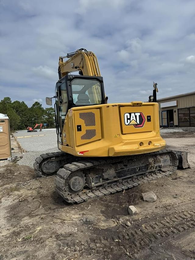 Image of Caterpillar 310 equipment image 3