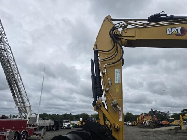 Image of Caterpillar 320GC equipment image 2